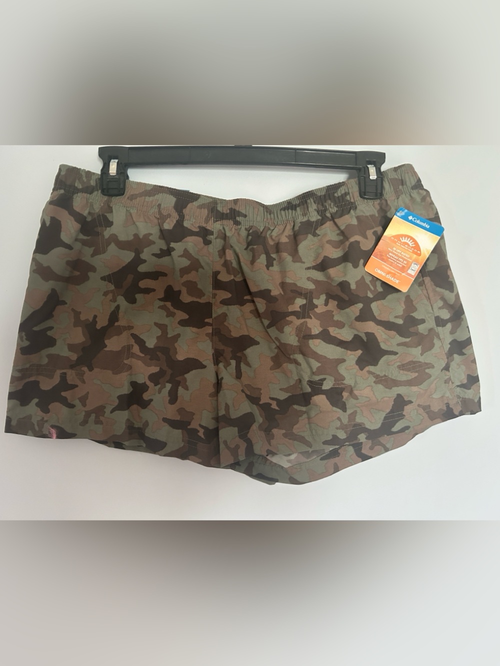 Columbia Women’s Camo Shorts in Olive Brown